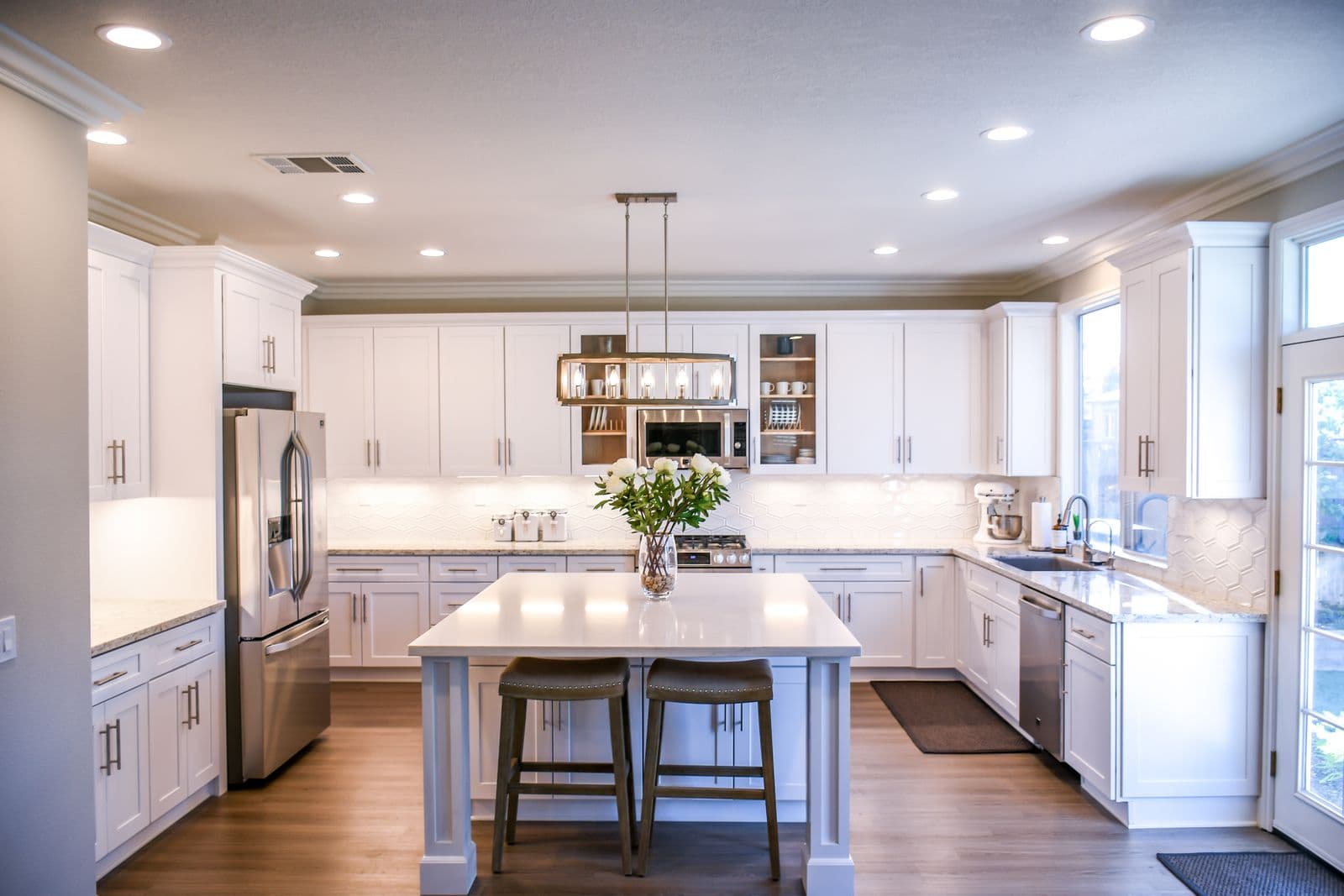 A rental kitchen typical of Port Huron turnovers